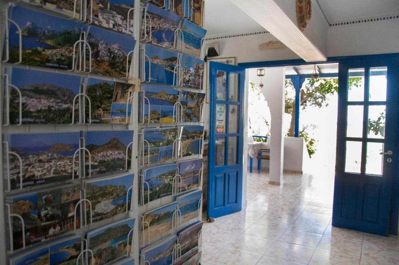 אמופי Vardes Hotel Studios מראה חיצוני תמונה