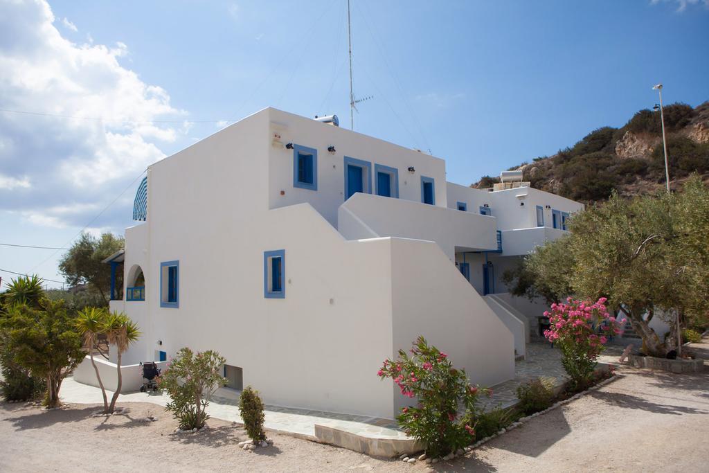 אמופי Vardes Hotel Studios מראה חיצוני תמונה