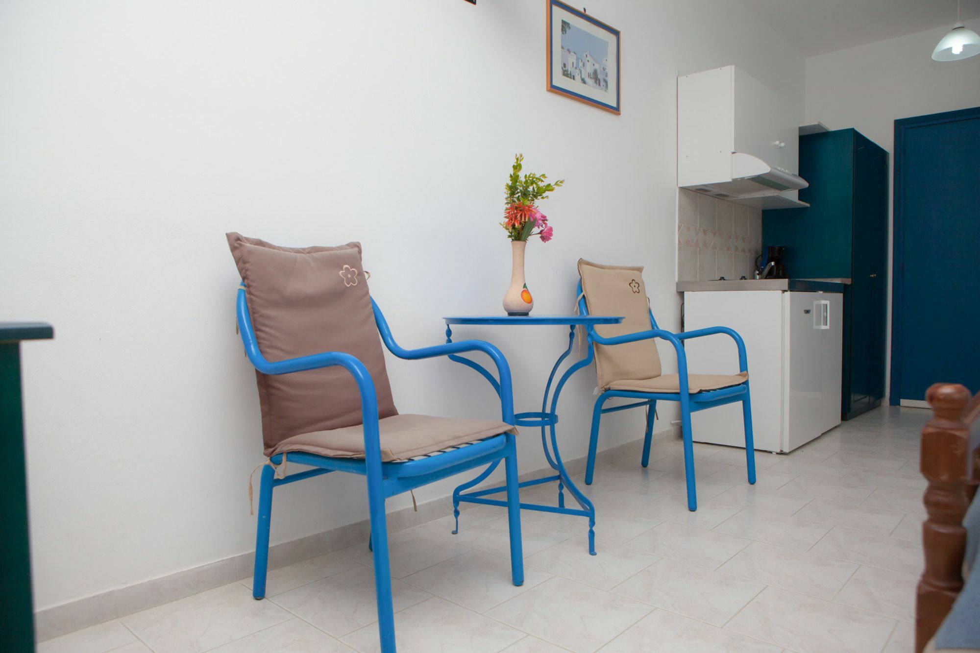 אמופי Vardes Hotel Studios מראה חיצוני תמונה